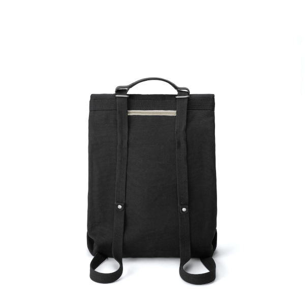 Qwstion Flap Tote Medium (all black)