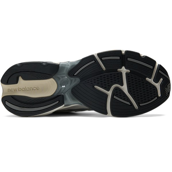 New Balance U2010 11N