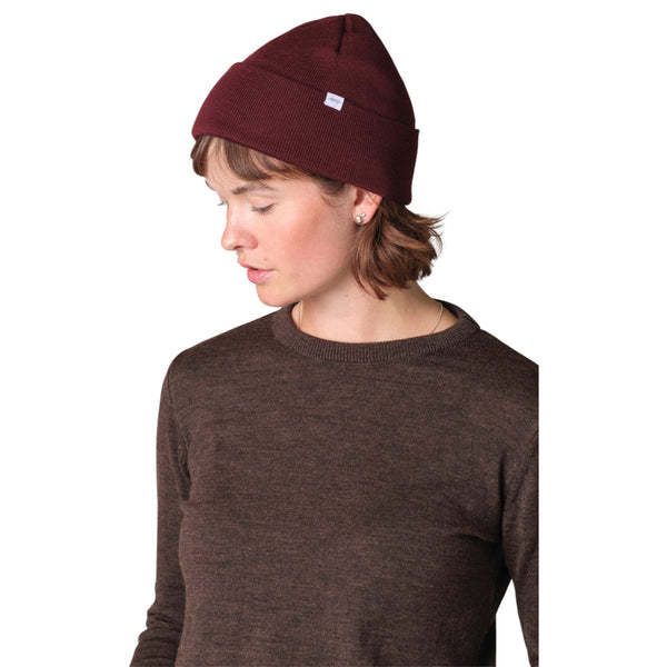 Klitmøller Fine Rib Beanie (burgundy)