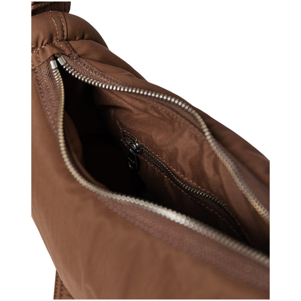 Sandqvist Curve Half Moon Bag Mini (dark taupe)