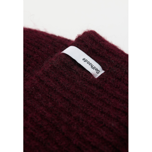 Selfhood 99010 Fluffy Beanie (burgundy)
