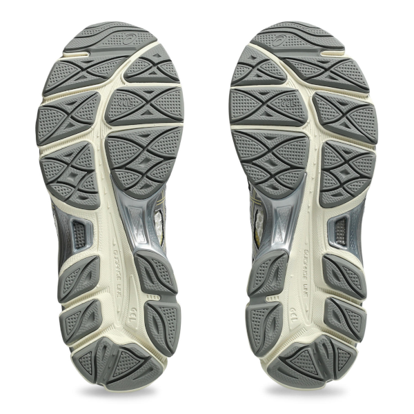 ASICS Gel-Cumulus 16 (cream/clay grey)