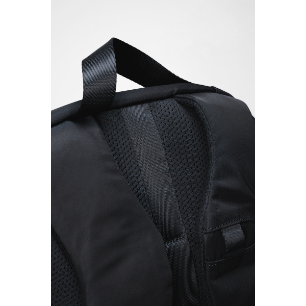 Rains Delphi Backpack (black)