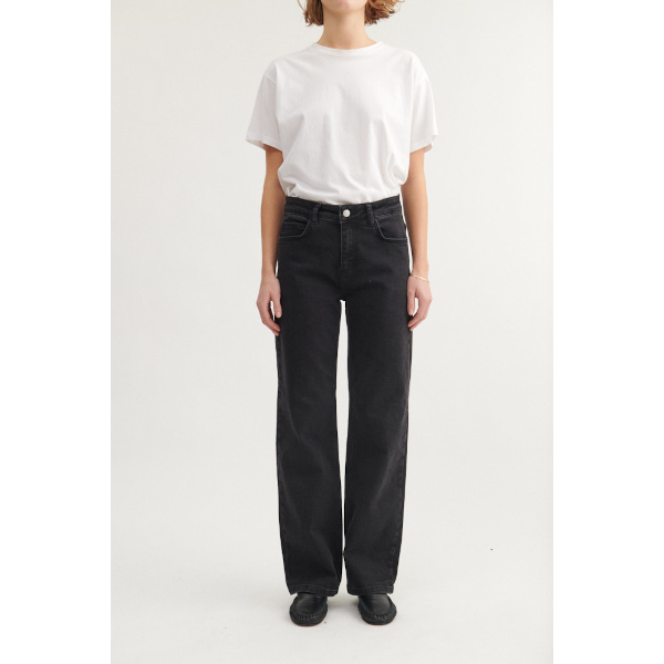 Basic Apparel Elisa Black Jeans (black)