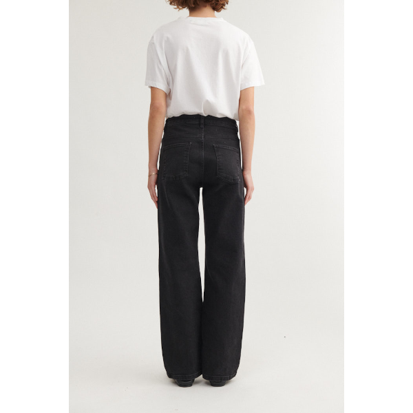 Basic Apparel Elisa Black Jeans (black)