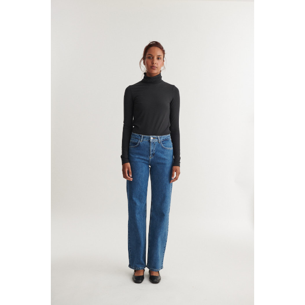Basic Apparel Joline T-Neck (black)