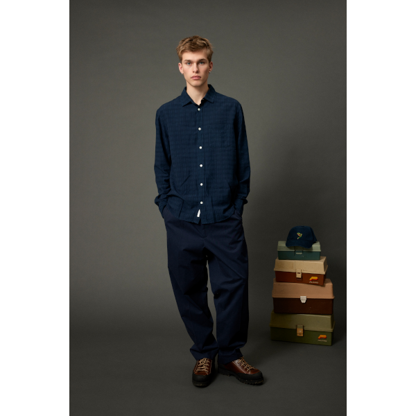 Forét Juno Structured Shirt (navy)