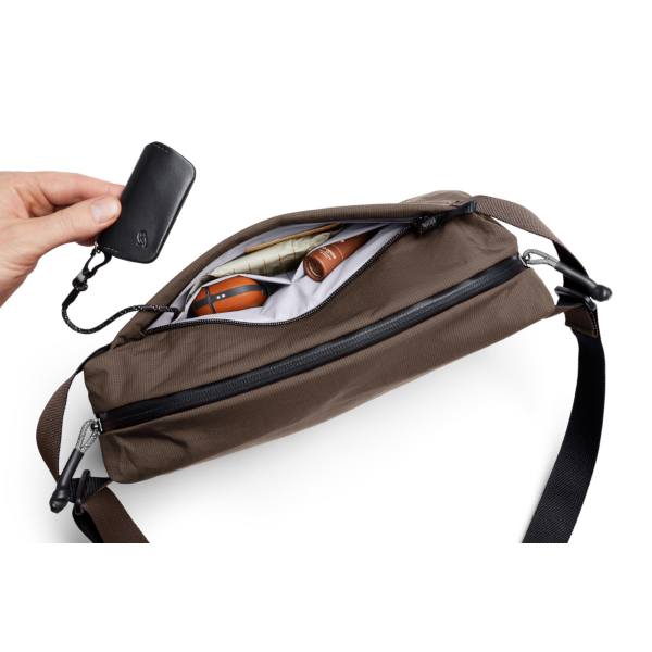 Bellroy Lite Sling (river rock)