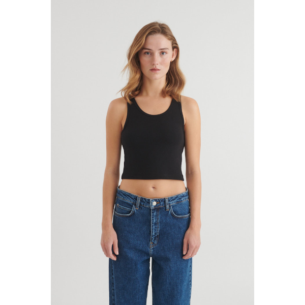 Basic Apparel Ludmilla Crop Tank (black)