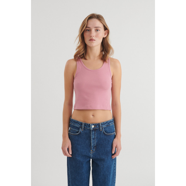 Basic Apparel Ludmilla Crop Tank (cashmere rose)